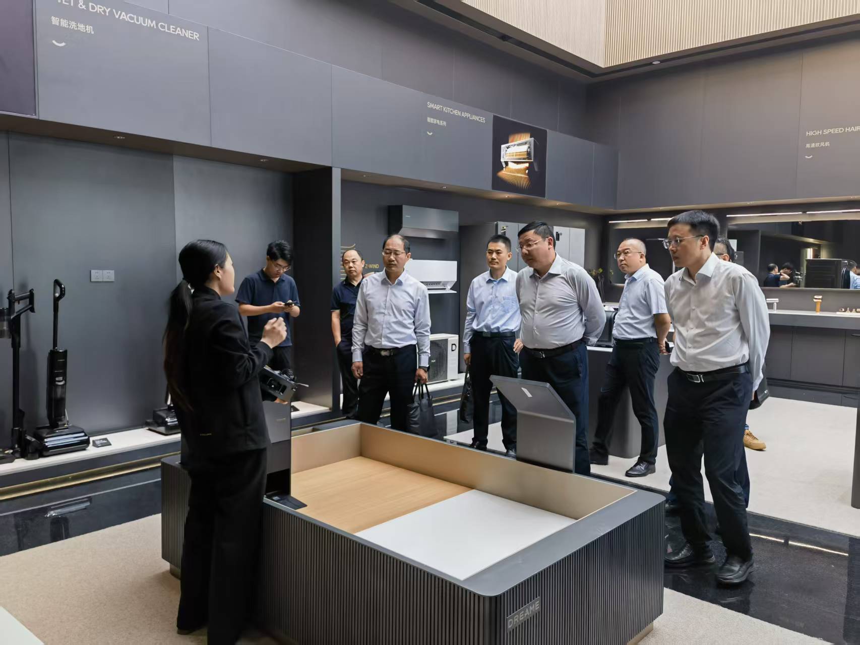 财信集团赴苏州考察&ldquo;专精特新&rdquo;项目